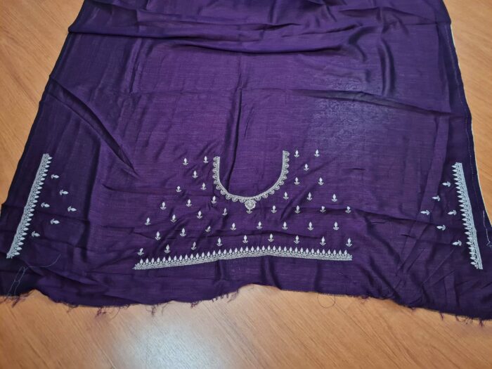 Sari indiano de seda em Jacquard brocado cor uva escuro e dourado
