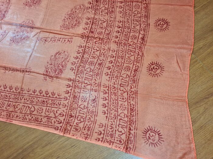Chadar indiano (manto de oração) de Ganesha e mantras laranja