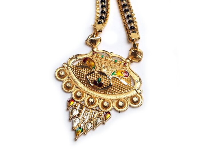 Mangalsutra colar sagrado dourado duplas correntes e contas pretas