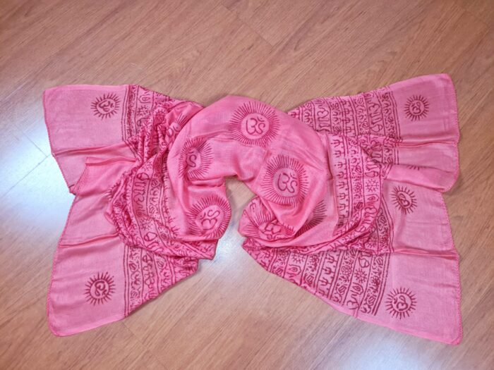 Chadar indiano (manto de oração) de OM (aum) rosa médio
