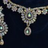 Conjunto completo de semi joia dourado clássica indiana com pedrarias