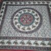 Panô indiano de algodão estampa de mandala bordô e color 2,40m