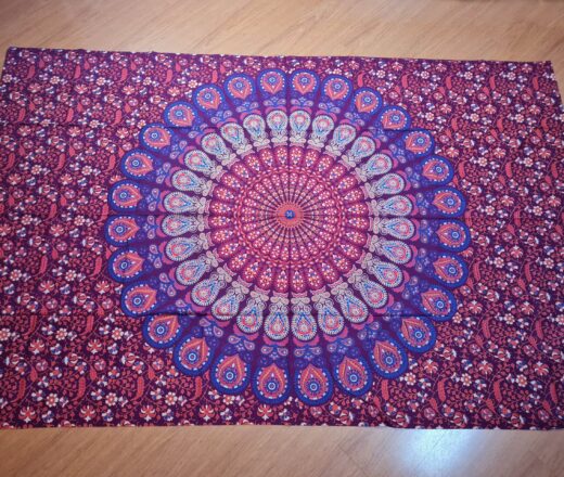 Panô indiano de algodão estampa de mandala vinho com azul 2,10m