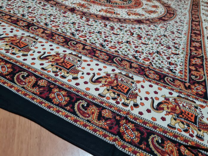 Panô indiano de algodão estampa de mandala marrom e laranja 2,40m