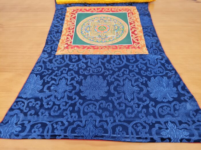 Painel de obra de arte Thangka da Mandala Sagrada com triângulo central