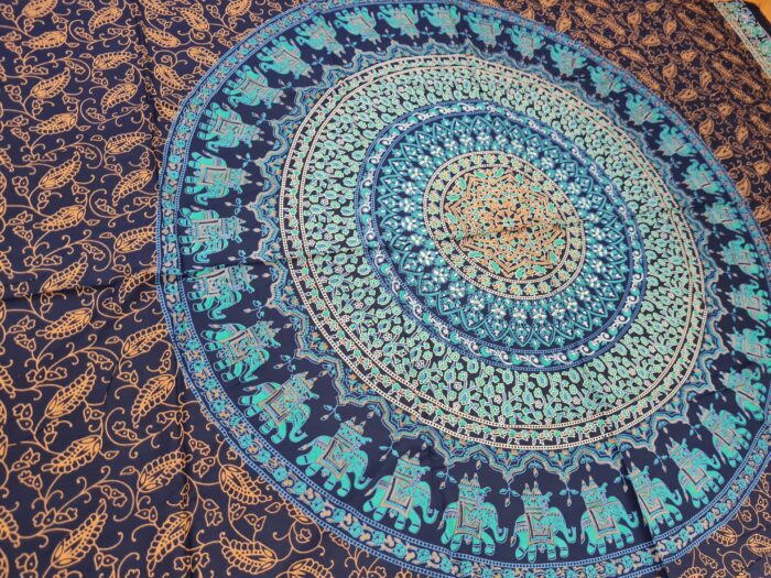 Canga indiana de viscose estampa de mandala marinho e azul
