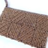 Bolsinha indiana clutch toda bordada em dourado para festas