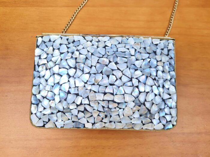 Bolsa indiana de metal mosaico de pedras naturais madrepérolas com dourado