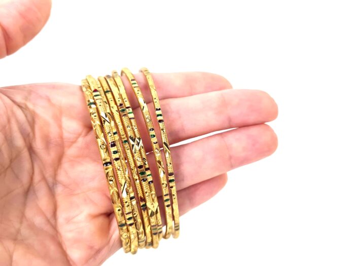 Conjunto de 8 pulseiras indianas douradas finas Rajastani Royale