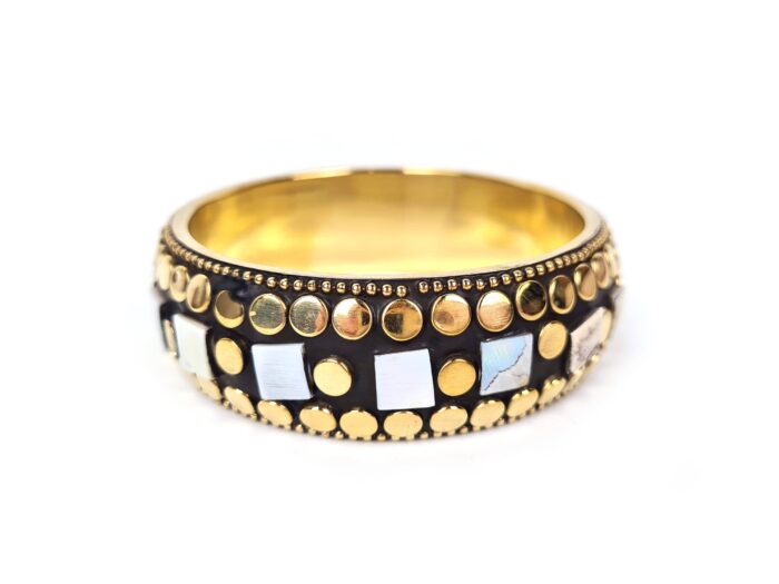20250923_162805 Bracelete indiano Rajasthan mosaico de madrepérolas com dourado