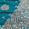 Sari indiano de seda com bordados e pedras dourados Mayura