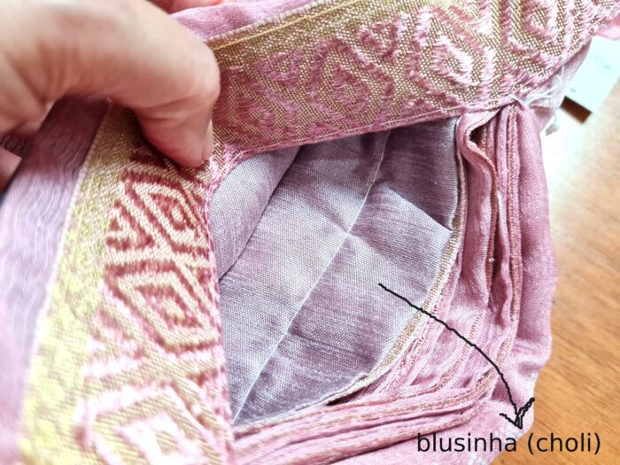 Sari indiano viscose com estampa étnica rosa com dourado