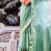 Sari indiano viscose com estampa étnica verde e dourado