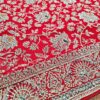 Sari indiano de seda vermelho com bordados dourados e detalhes com cores