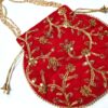 Bolsa indiana de festa de tecido veludo vermelho bordado e alça de pérolas
