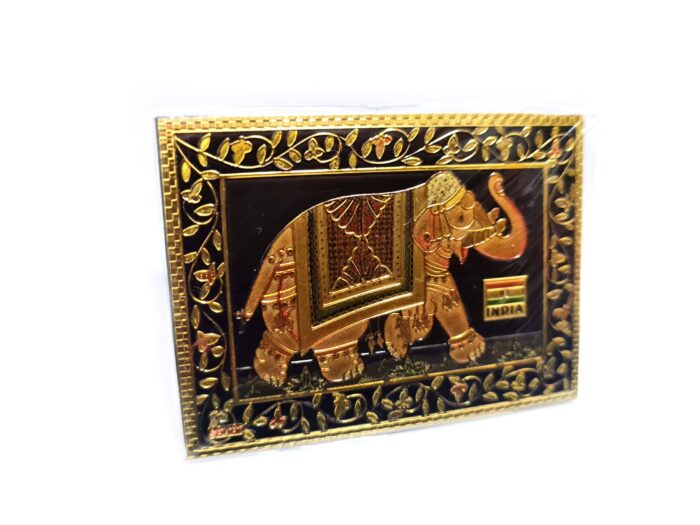 Ímã de geladeira dourado Elefante indiano preto e dourado