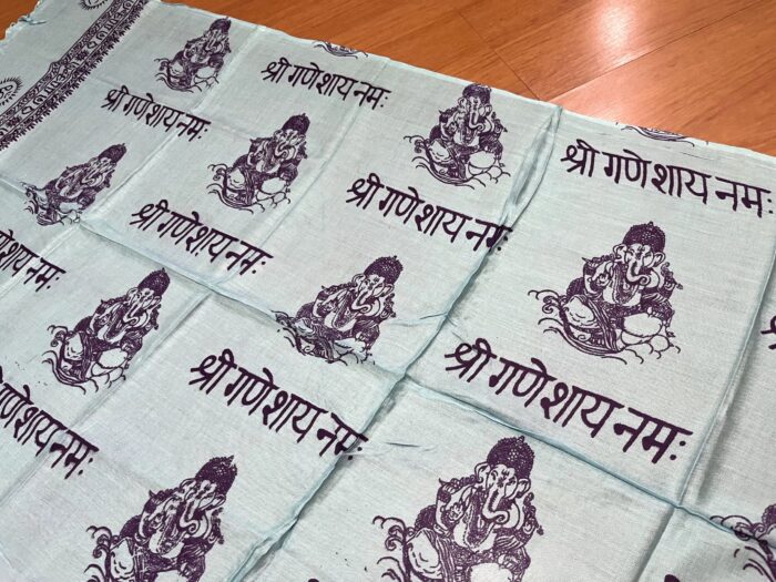 Chadar indiano (manto de oração) de Ganesha azul claro