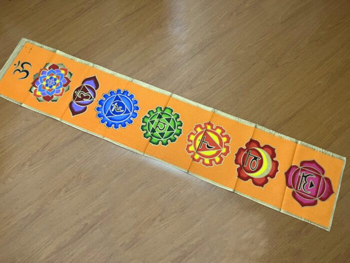 Panô dos 7 chakras especial para parede laranja e color 1,80m