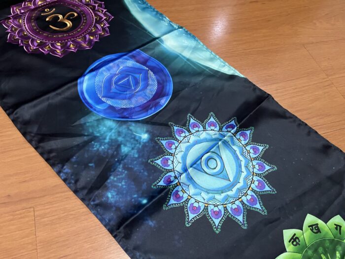 Panô dos 7 chakras especial para parede em cetim 1,80m