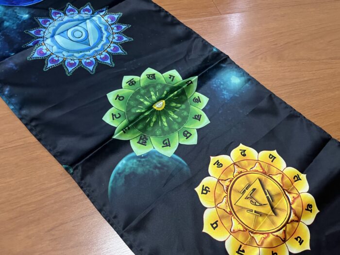 Panô dos 7 chakras especial para parede em cetim 1,80m