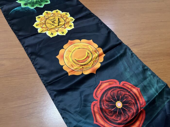 Panô dos 7 chakras especial para parede em cetim 1,80m