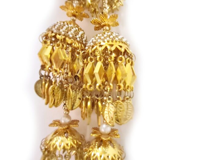 Paranda Indiana Joia de Cabelo para Tranças com Sinos e Pérolas