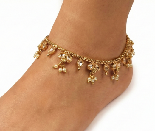 Tornozeleira indiana Maharani Gold Anklet dourada com pedrarias