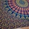 Panô indiano de algodão estampa de mandala marinho, coral e verde 2,40m