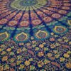 Panô indiano de algodão estampa de mandala marinho, coral e verde 2,40m