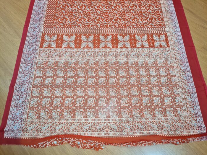 Sari indiano com estampa de arabescos Tie Dye laranja e vermelho