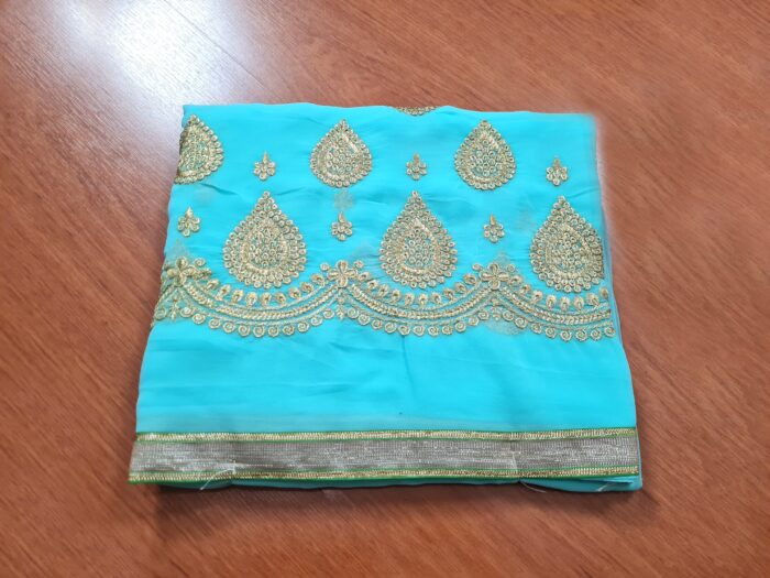Saree verde água com dourado para festas modelo Nilaya