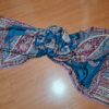 Echarpe indiana algodão com viscose estampa arabescos azul turquesa e uva