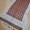 Echarpe indiana algodão com viscose dupla face de arabescos marrom e creme