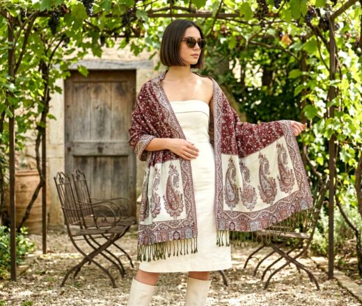 Echarpe indiana algodão com viscose dupla face floral bordô e areia
