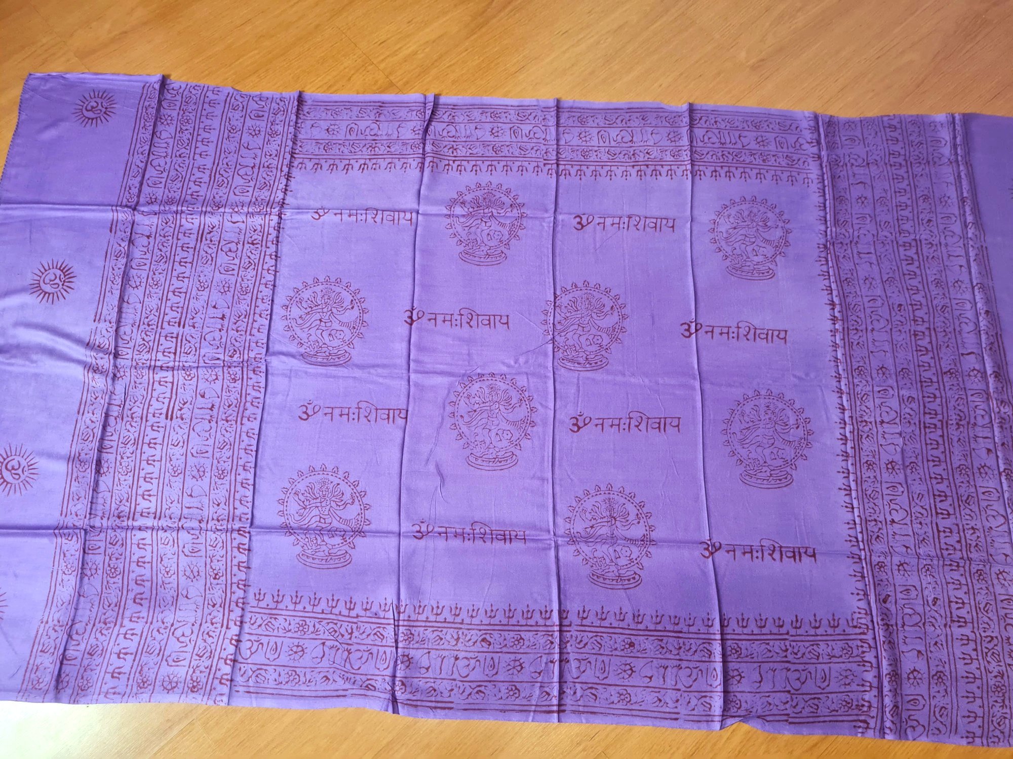 Chadar indiano (manto de oração) de Shiva Nataraja lilás
