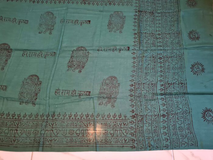 Chadar indiano (manto de oração) de Ganesha e mantras verde pinheiro
