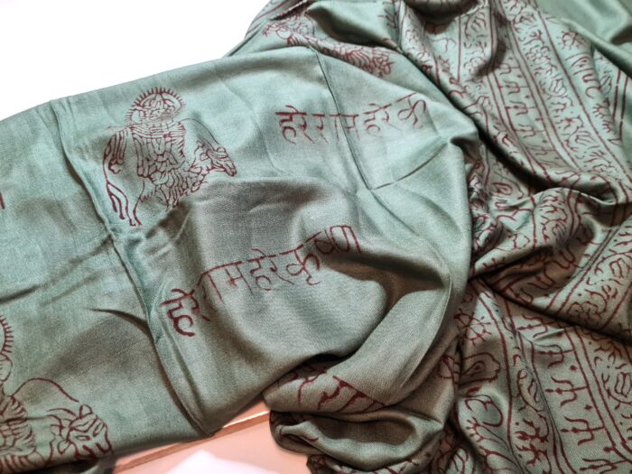 Chadar indiano (manto de oração) de Krishna verde militar