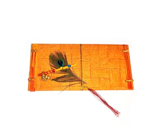 20260114_153023 Envelope Devocional Krishna – Com Flauta, Pena e Encanto