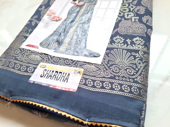 20260430_154611 Saree indiano estamparia floral com arabescos em cinza e dourado