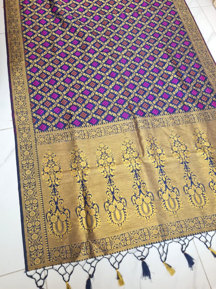 Saree Banarasi Art Silk de seda modelo Indigo Gold Meenakari Imperial