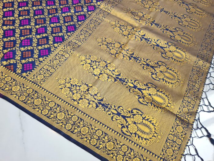 Saree Banarasi Art Silk de seda modelo Indigo Gold Meenakari Imperial