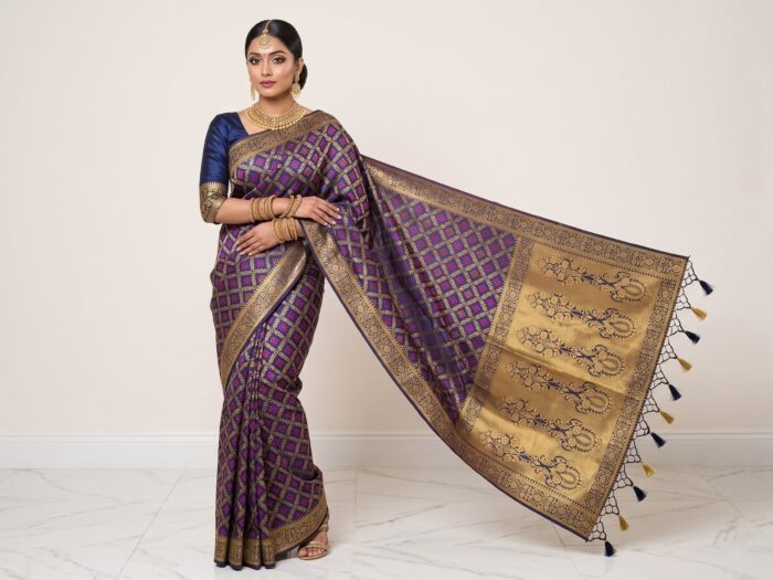 Saree Banarasi Art Silk de seda modelo Indigo Gold Meenakari Imperial