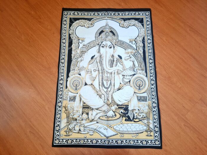 Panô indiano Coleção Gold White estampa Ganesha 100cm