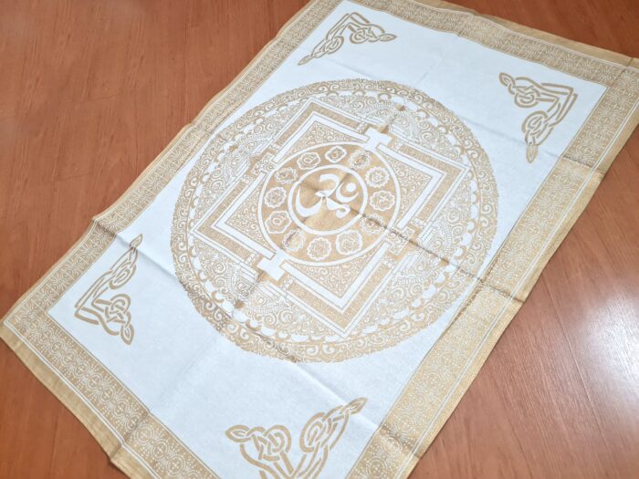 Panô indiano Coleção Gold White estampa mandala de OM Yantra 100cm