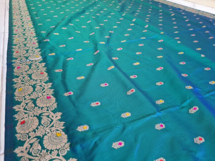 Saree Banarasi Art Silk de seda verde modelo Gold Panna Rani