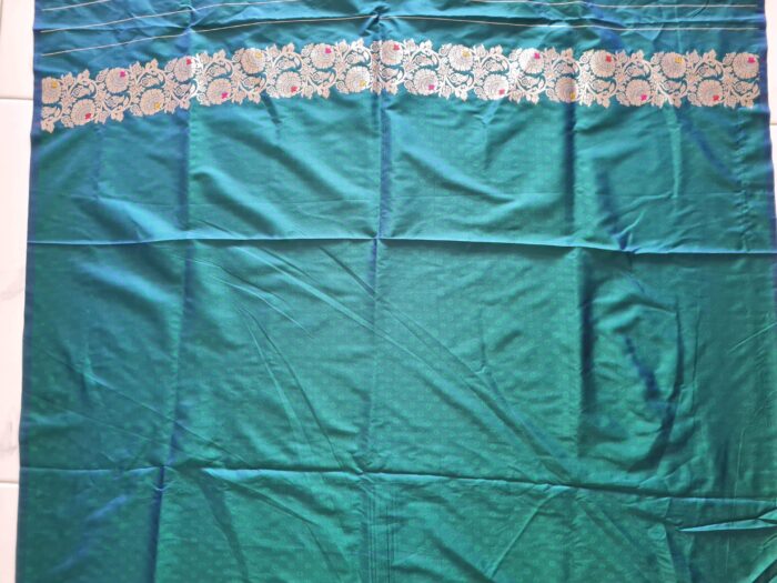 Saree Banarasi Art Silk de seda verde modelo Gold Panna Rani