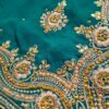 Saree luxuoso de crepe de seda verde modelo Harita Aishwarya
