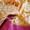 Saree Banarasi Art Silk de seda modelo Suryodaya amarelo e vermelho