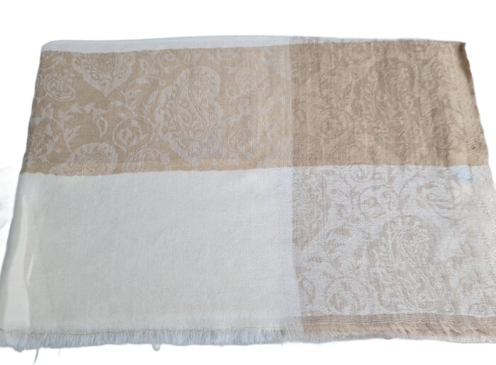 Pashimina indiana de cashmere estampa paisleys tons de nude adamascada